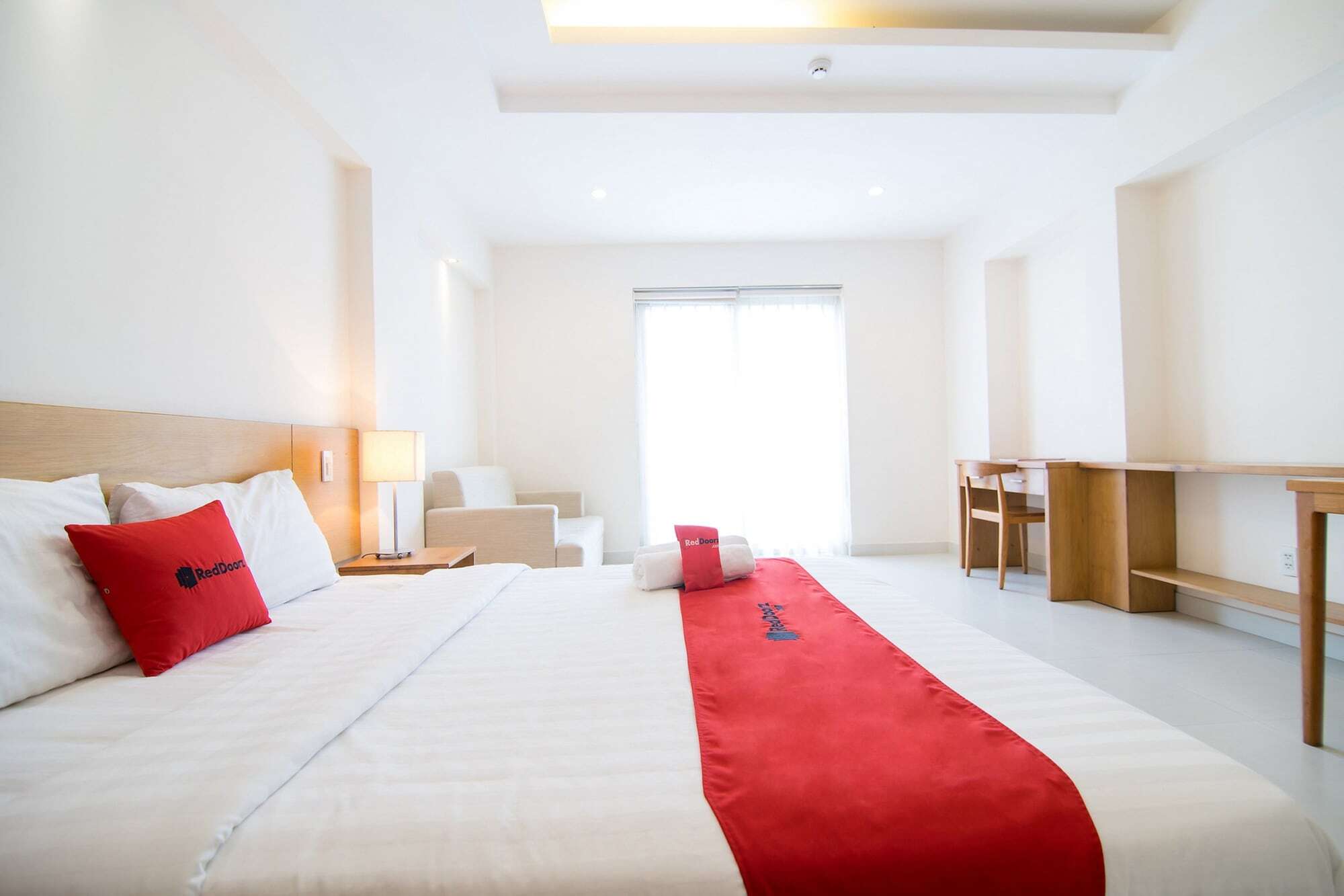 Reddoorz Plus Near Secc D7 Ho Chi Minh-stad Buitenkant foto