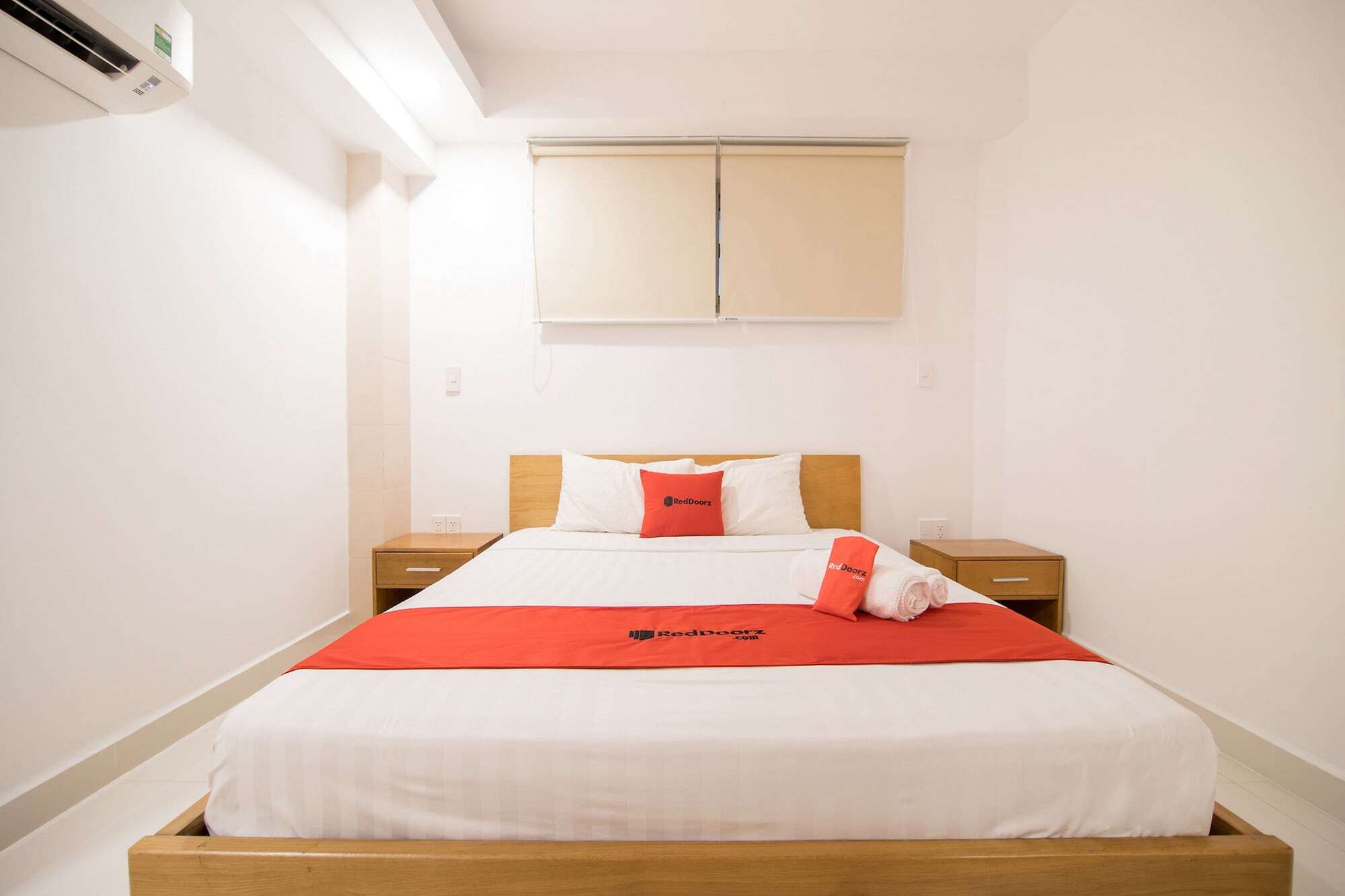 Reddoorz Plus Near Secc D7 Ho Chi Minh-stad Buitenkant foto